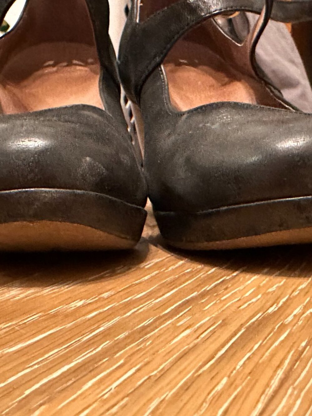 Dansko Minette Comfort Black Leather Ankle Strap Heels sz 40 - Picture 5 of 6